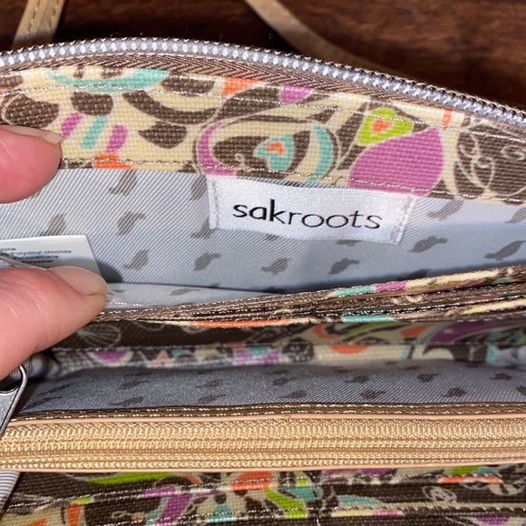 Sakroots | Slate Songbird Artist Circle Crossbody Clutch Purse-NWOT - Picture 14 of 16